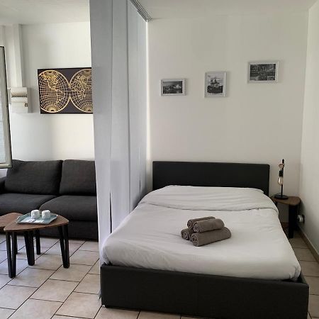 Studio Paul - Terrasse - Parking Gratuit - Need And Co Apartamento Blois Exterior foto